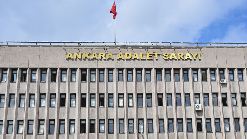 "Alihan Kuriş çıkar amaçlı suç örgütü"ne yönelik operasyonda 32 şüpheli tutuklandı
