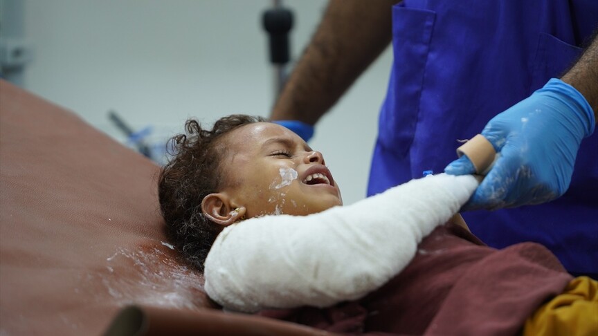 Yemen’de İran destekli Husiler, Marib ve Muha kentlerine saldırı düzenledi