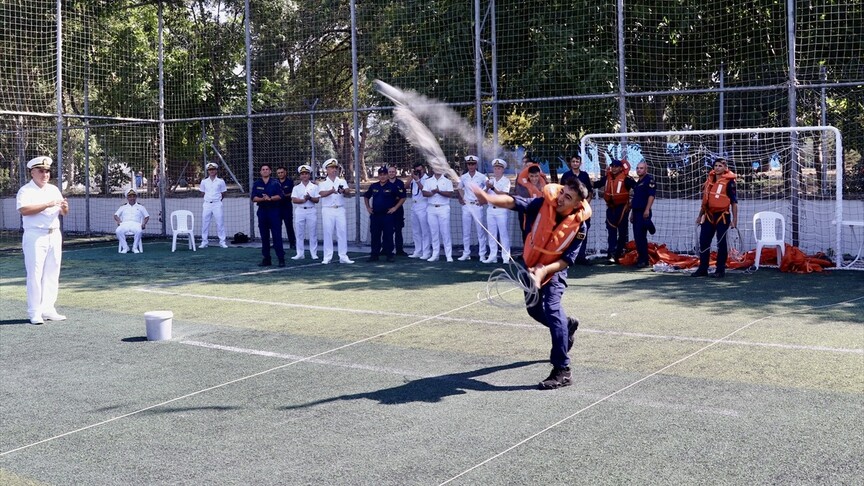 "TEKNOFEST Mavi Vatan"da El İncesi Atma Yarışması çeyrek final müsabakaları yapıldı