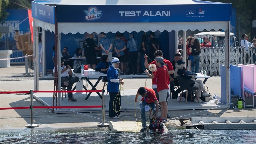 TEKNOFEST Mavi Vatan'da Su Altı Roket Yarışması heyecanı üçüncü günde de sürdü