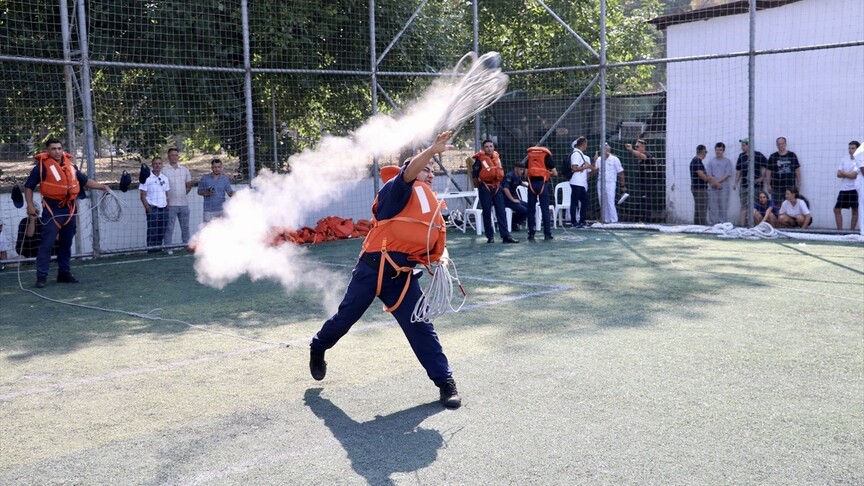"TEKNOFEST Mavi Vatan"da El İncesi Atma Yarışması yarı final müsabakaları yapıldı
