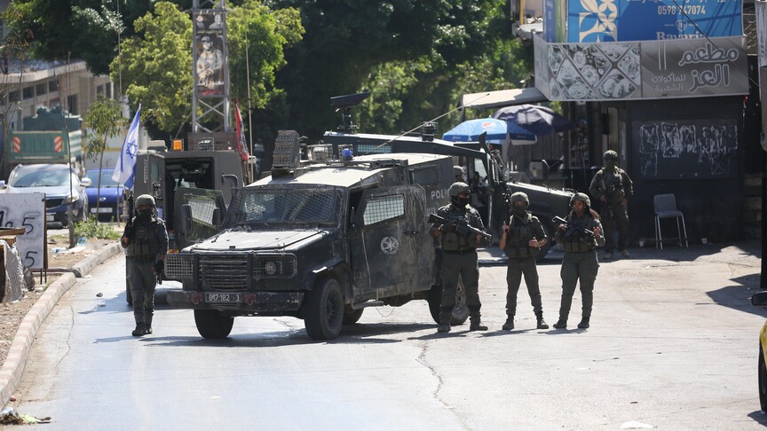 Israeli Forces Kill Palestinian Man in Gaza's Khan Younis After Crossing Yellow Line