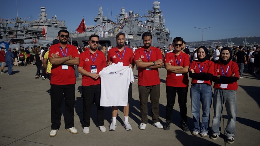 TEKNOFEST Mavi Vatan'da İnsansız Deniz Aracı Yarışması'nda prestij ödülleri sahiplerini buldu