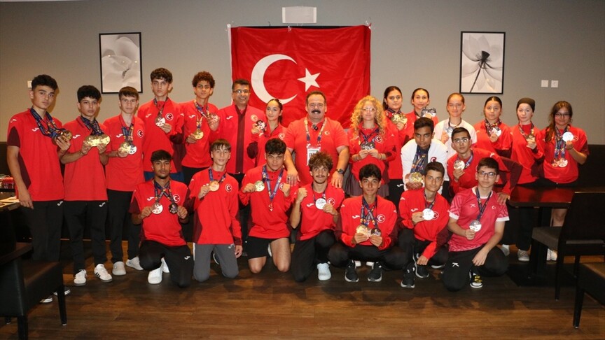 Türkiye, İşitme Engelliler Avrupa Gençlik Oyunları'nı 9'u altın, 33 madalyayla tamamladı