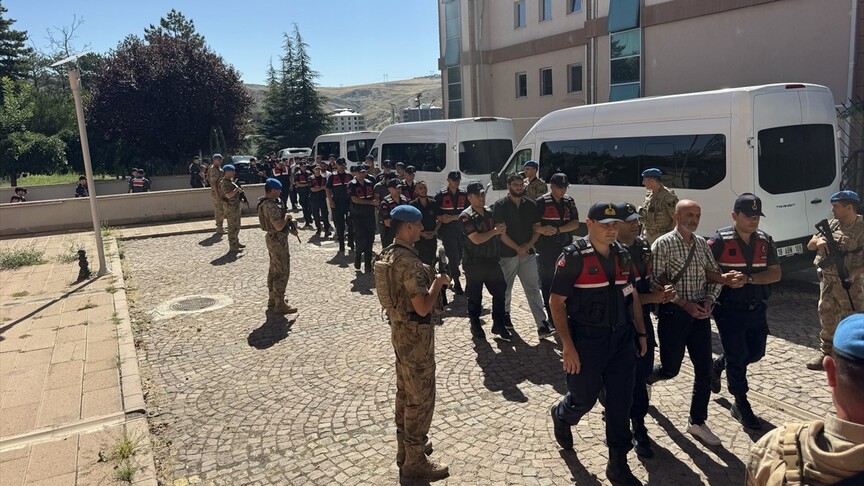 Çankırı merkezli 19 ilde düzenlenen yasa dışı bahis operasyonunda 39 şüpheli yakalandı