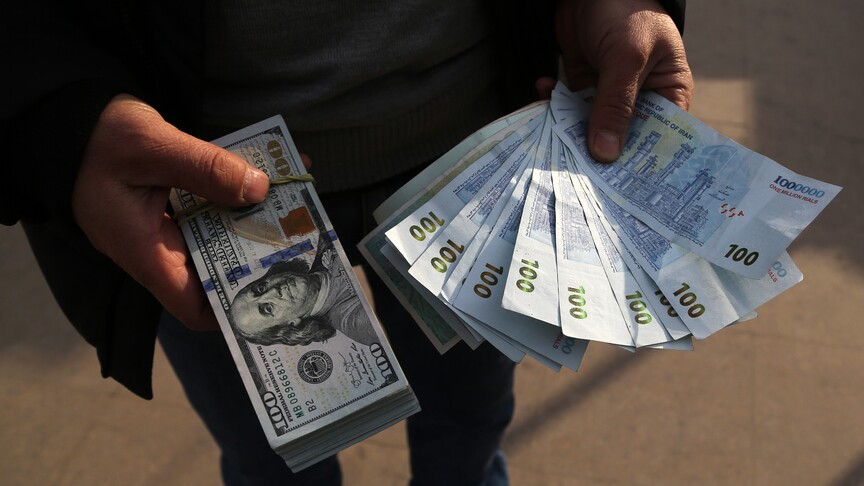 İran Merkez Bankası Başkanı, temel ürünler ve ilaç için döviz tedarikinde sorun yaşamadıklarını söyledi
