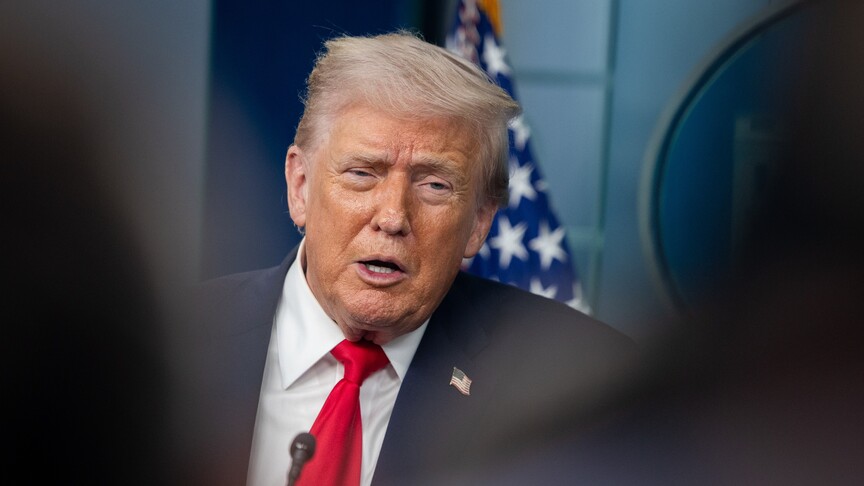 Trump, Kanada sınırındaki Ontario Gölü'nün adını "Amerika Gölü" yapmak istediklerini belirtti