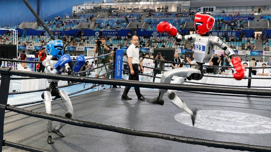 Çin'de Dünya İnsansı Robot Oyunları'nın final müsabakaları yapıldı