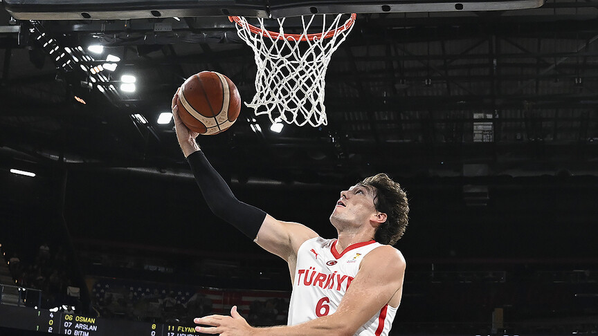 A Milli Erkek Basketbol Takımı, Litvanya'yı 94-66 mağlup etti