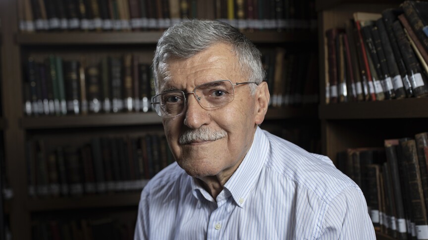 Yazar Ali Haydar Haksal vefat etti