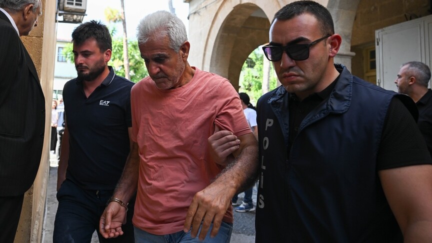 KKTC'deki yolcu gemisi kazasına ilişkin gözaltına alınan 9 kişi Girne Kaza Mahkemesi'ne çıkarıldı