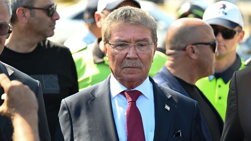 KKTC Başbakanı Üstel, Girne'deki kazaya ilişkin ön raporun en kısa sürede hazırlanacağını bildirdi