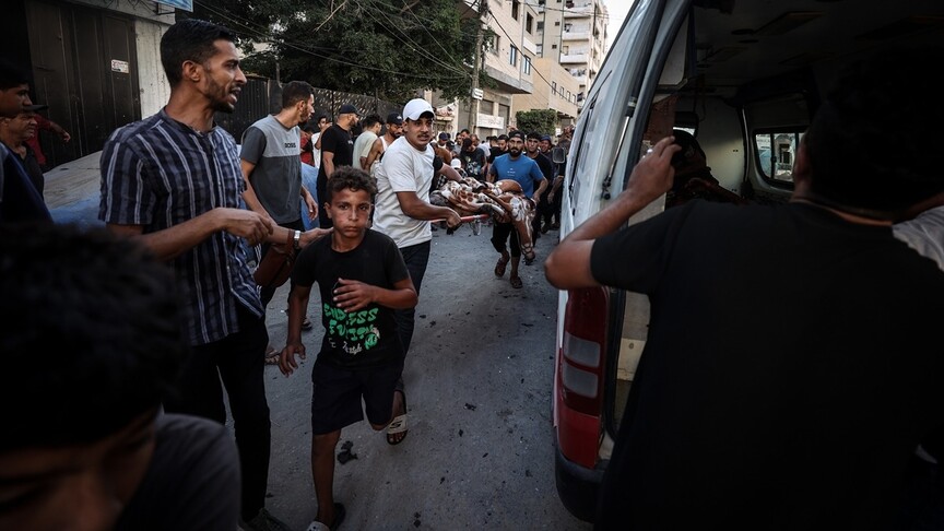 İsrail'in Gazze'de bir mahalleyi hedef aldığı bombalı saldırıda 1 Filistinli yaşamını yitirdi