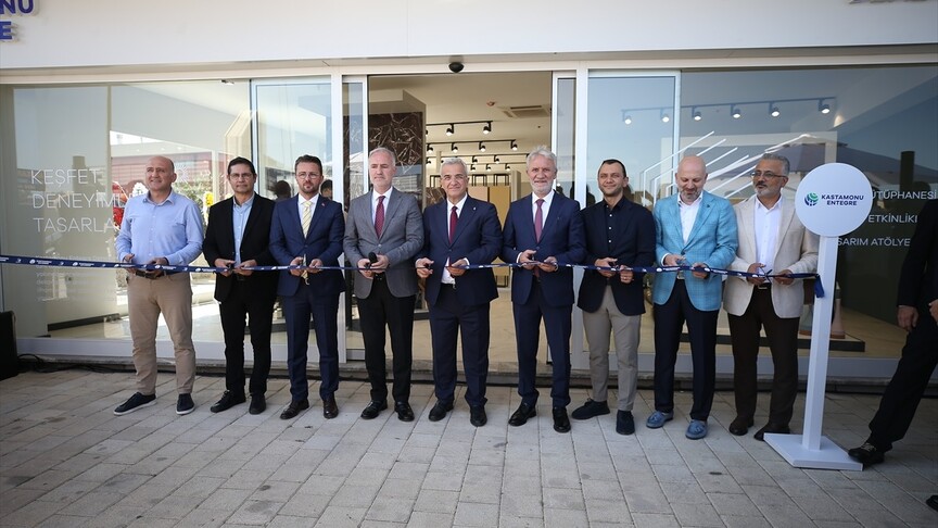 Kastamonu Entegre, tasarım ve üretimi buluşturan yeni deneyim merkezini Bursa'da açtı