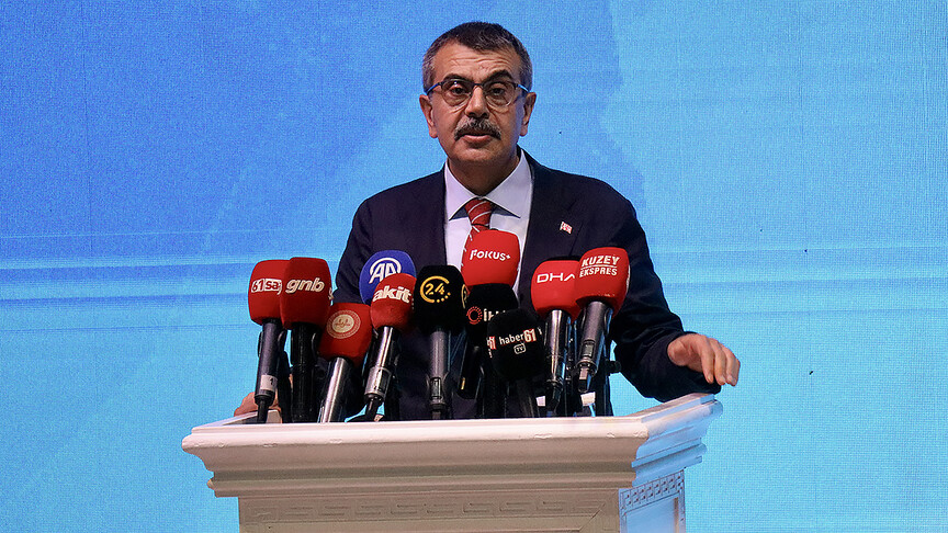 Bakan Tekin: Eğitim öğretimin ilk haftasında tüm okullarımızda demokrasi ve insan hakları temalı etkinlikler olacak