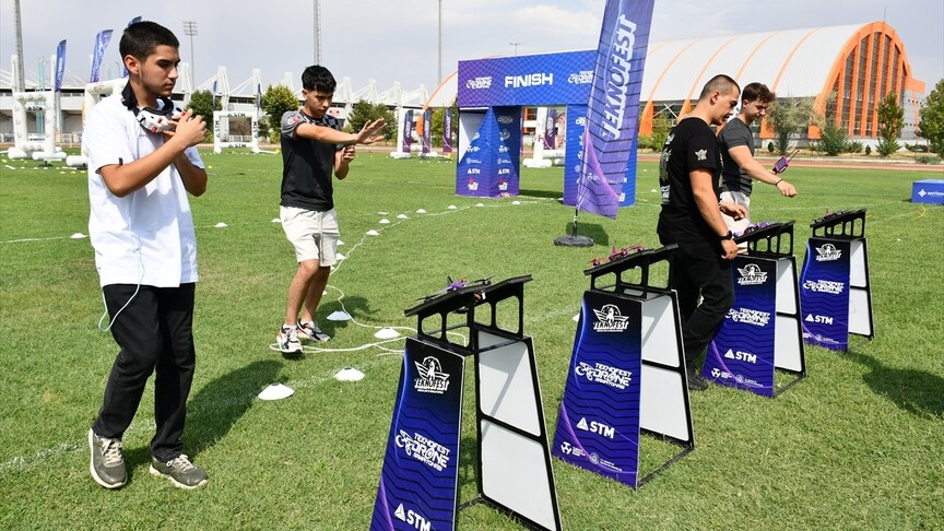 Batman'da TEKNOFEST Drone Şampiyonası'nın ikinci etabı tamamlandı