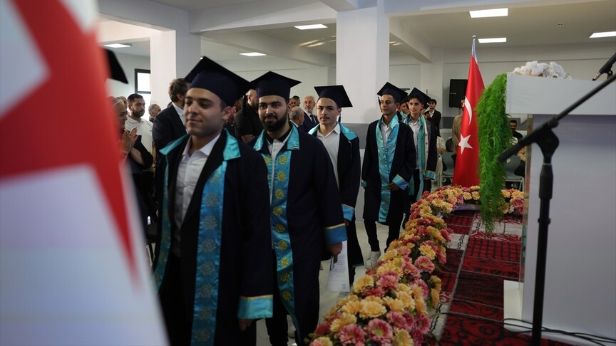 Suriye’de Maarif Vakfı öğrencileri için mezuniyet töreni düzenlendi