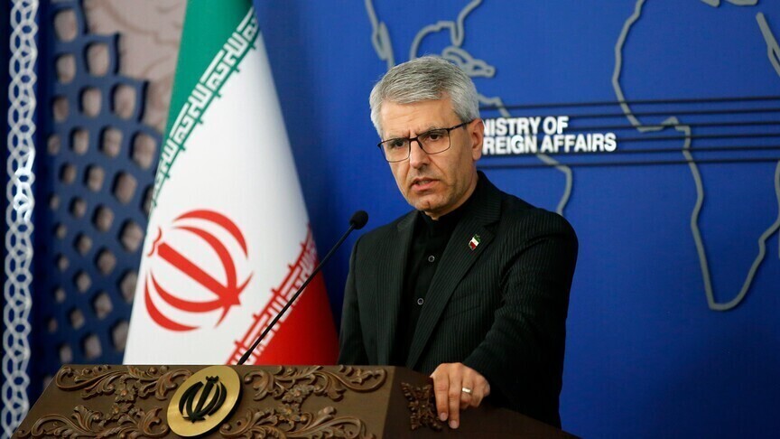 Doomsday Clock Tensions Rise With Iran's Warning to South Korea Over Hormuz