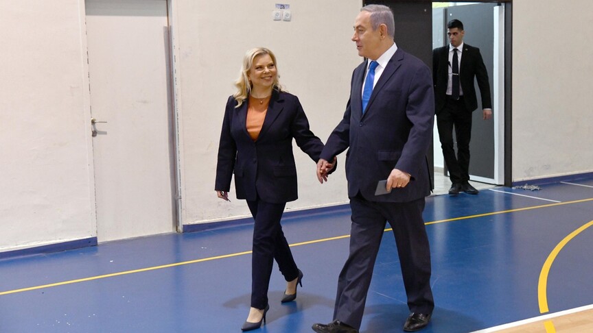 İsrail'de muhalefet liderinden, kendisinin 7 Ekim'den daha önce haberdar olduğunu savunan Sara Netanyahu'ya dava