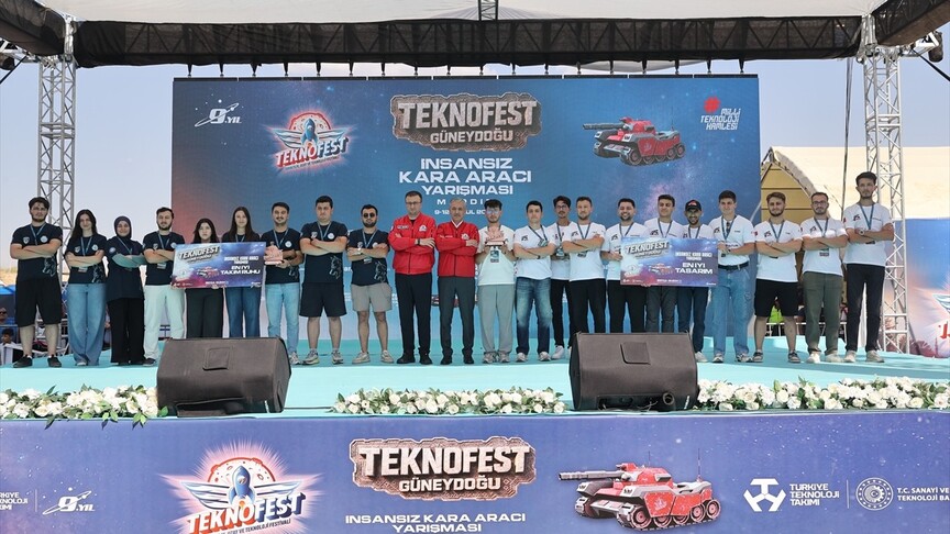Mardin'de "TEKNOFEST İnsansız Kara Aracı Yarışması" sona erdi