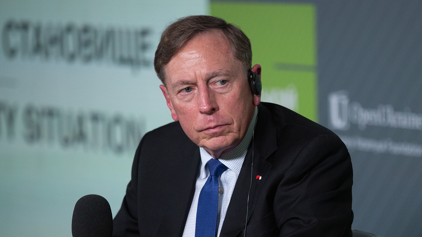 Eski CIA Direktörü Petraeus'un, Rusya'nın tren saldırısı sırasında civardaki istasyonda olduğu belirtildi