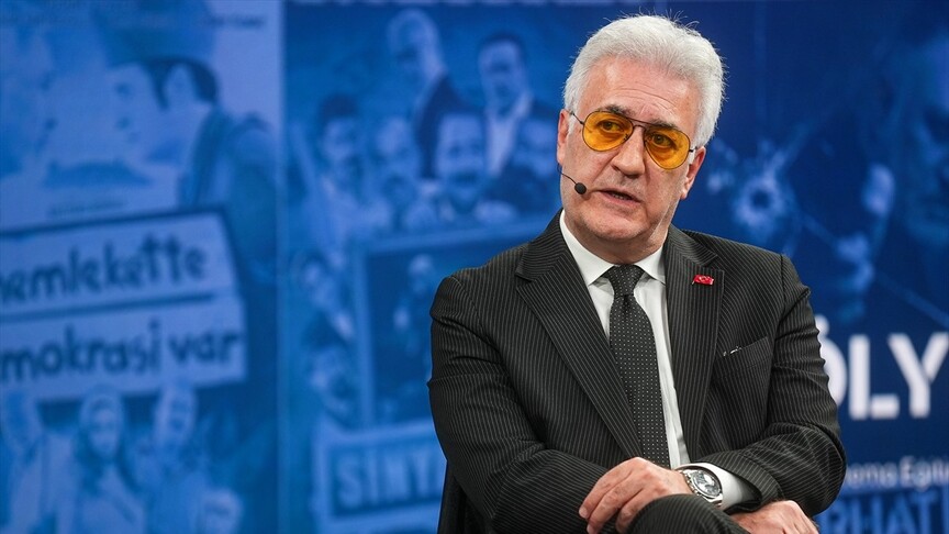Devlet Tiyatroları Genel Müdürü Tamer Karadağlı, AA'nın Sinema Atölyesi'ne konuk oldu