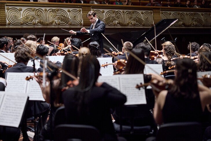 “Carmina Burana” sahne kantatını 22 yaşındaki Maximilian Cem Haberstock yönetecek