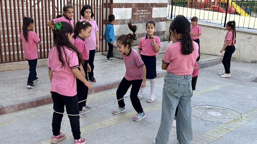 MEB, Türkiye'de ilk kez çocuklar için "oyun" politika belgesi hazırladı