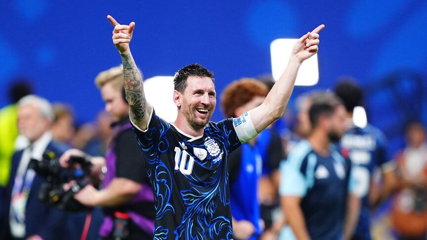 Tarihin en çok kupa kazanan futbolcusu Messi, 48. şampiyonluğuna ulaştı