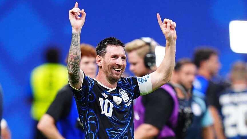 Tarihin en çok kupa kazanan futbolcusu Messi, 48. şampiyonluğuna ulaştı