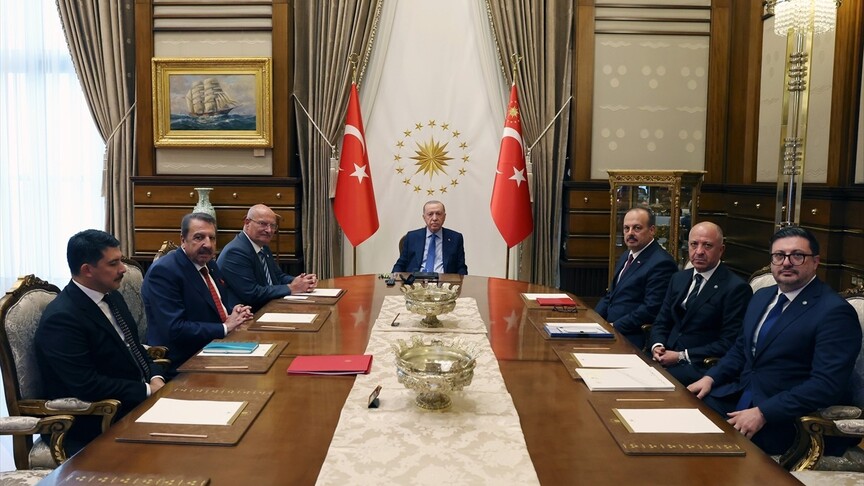 Cumhurbaşkanı Erdoğan, Ankara Valisi Canbolat ve beraberindeki heyeti kabul etti