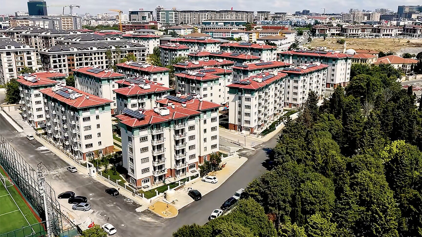 Bakan Kurum'dan İstanbul'da kentsel dönüşüm projeleriyle yenilenen konutlara ilişkin paylaşım