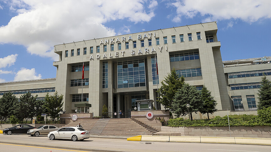 Ankara'da "yeni nesil suç örgütü" soruşturmasında 44 kişi tutuklandı