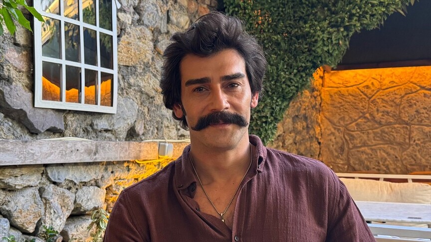 Oyuncu Onur Yenidünya, TRT'nin Ahilik belgeselinde canlandırdığı rolü anlattı