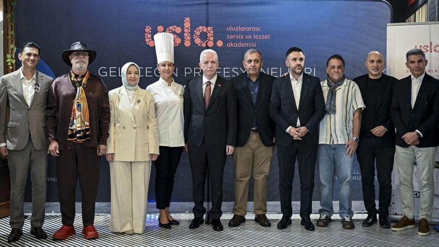 İstanbul'da "Umut Mutfağı Projesi" ilk mezunlarını verdi