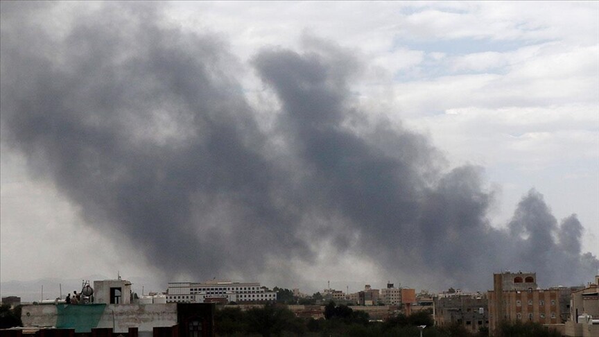 Yemen'deki Husiler: Suudi Arabistan'ın Taiz'e düzenlediği hava saldırılarında 7 kişi yaşamını yitirdi