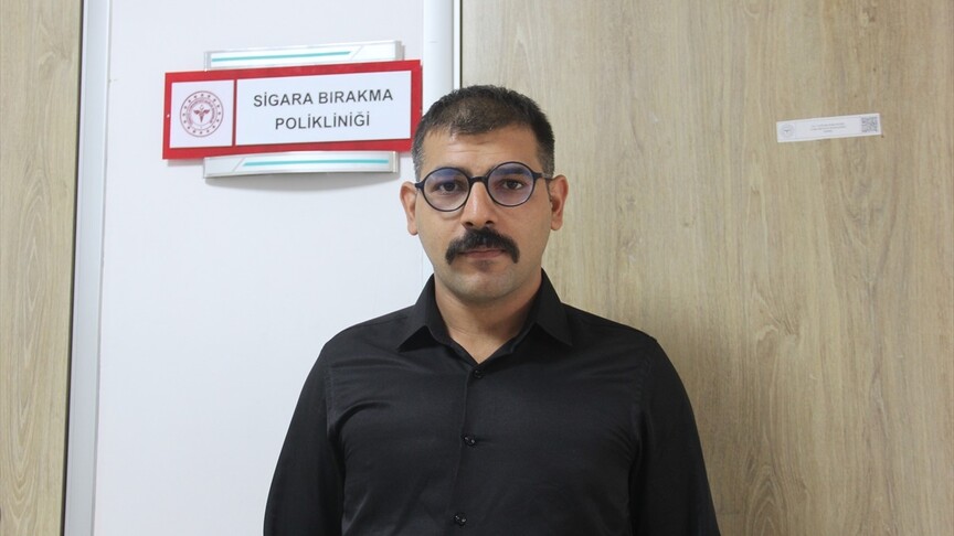 Kalp krizi geçirince son paketini poliklinikte kırarak sigarayı bıraktı