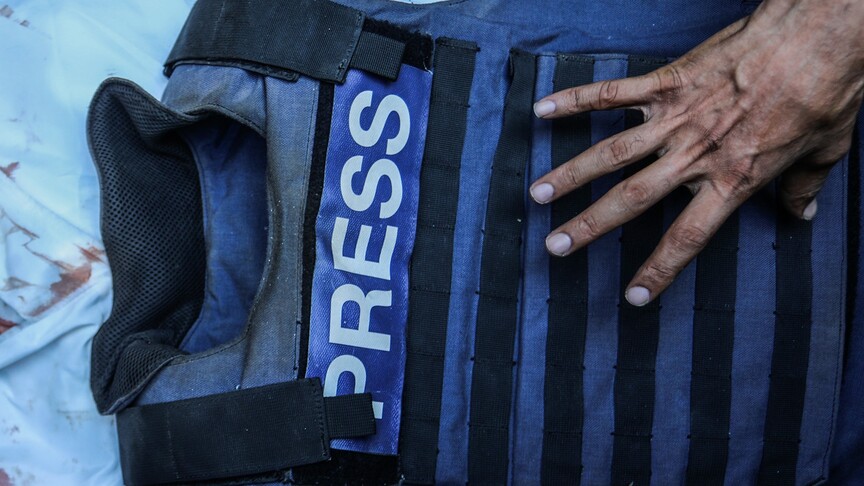 Gazze'de İsrail saldırısında bir Filistinli gazeteci daha hayatını kaybetti