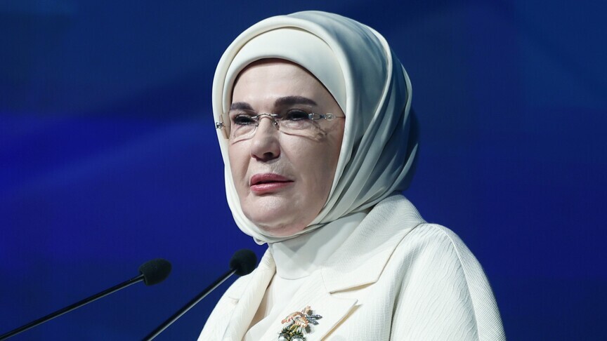 Emine Erdoğan'dan "Dünya Yaşlılar Günü" paylaşımı