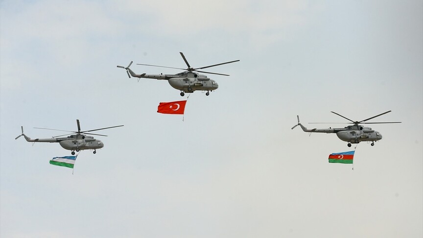 Azerbaycan'daki "Birliğin Gücü-2026" tatbikatı gerçek operasyon sahnelerini aratmadı
