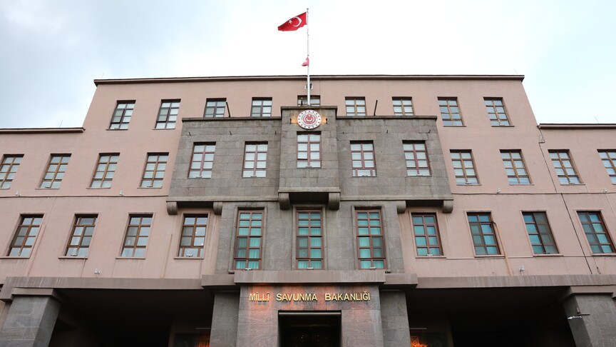 MSB: Son bir hafta içerisinde 1 PKK'lı terörist daha teslim oldu