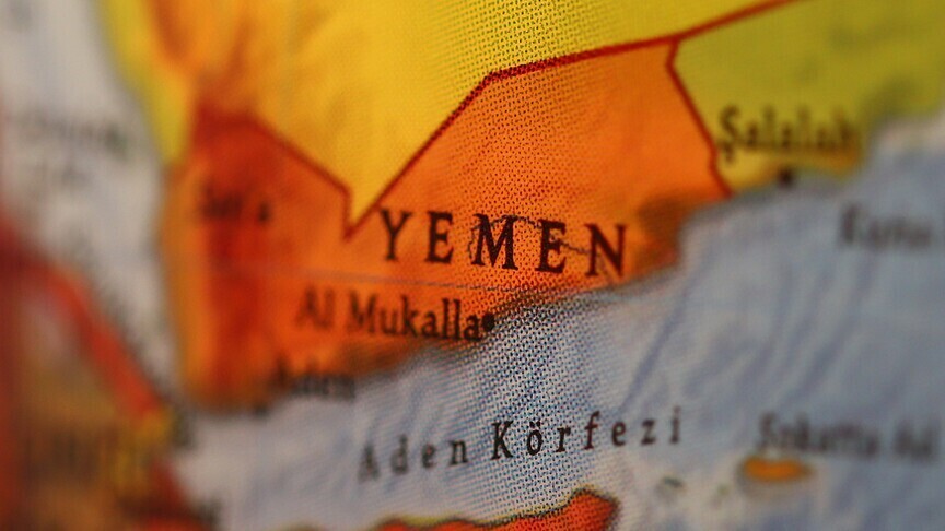 Yemen'de Taiz'den Aden'e uzanan geniş hat hükümet güçleri ile Husiler arasındaki çatışmalara sahne oluyor
