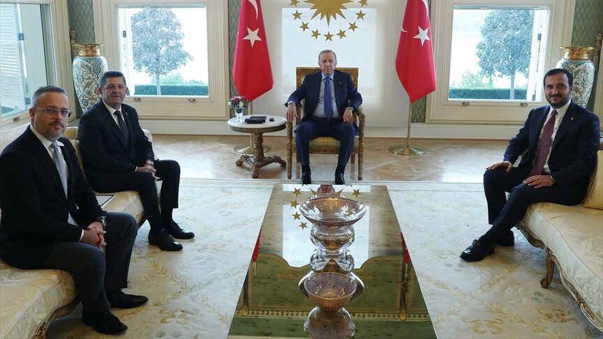 Cumhurbaşkanı Erdoğan İstanbul'da kabullerde bulundu
