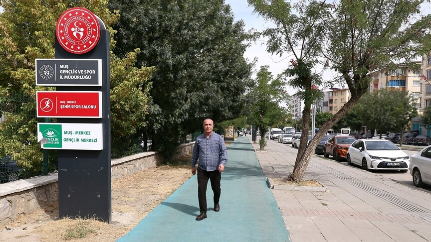 Yıllarca içtikleri sigarayı bırakarak sağlıklı yaşam için adım attılar