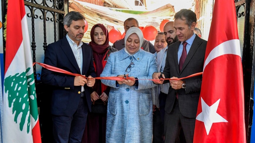 Türkiye'nin Beyrut'taki Filistinli mülteci kampında inşa ettiği Aksa Anaokulu'nda yeni öğretim yılı başladı