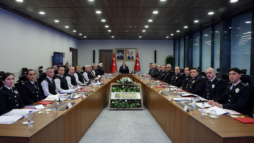 Bakan Çiftçi başkanlığında "asayiş" konulu güvenlik toplantısı yapıldı
