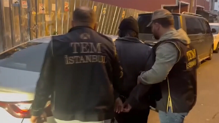 İstanbul'da terör örgütleri DEAŞ ve El Kaide'ye yönelik operasyonda 14 zanlı yakalandı
