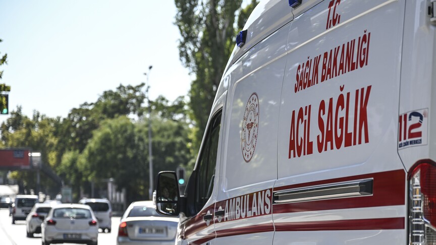 Başakşehir'de bir ortaokulda çıkan kavgada 5 öğrenci yaralandı