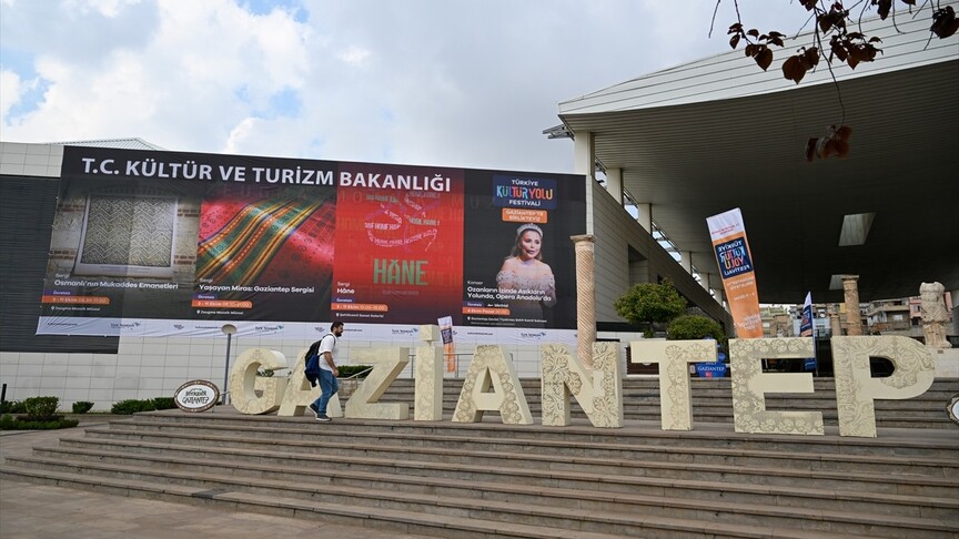 GastroAntep Kültür Yolu Festivali kapsamında Zeugma Mozaik Müzesi'nde 4 sergi açıldı
