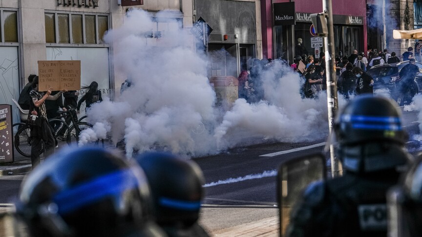 Fransa'da öğrenci eylemleri farklı kentlerde devam ediyor